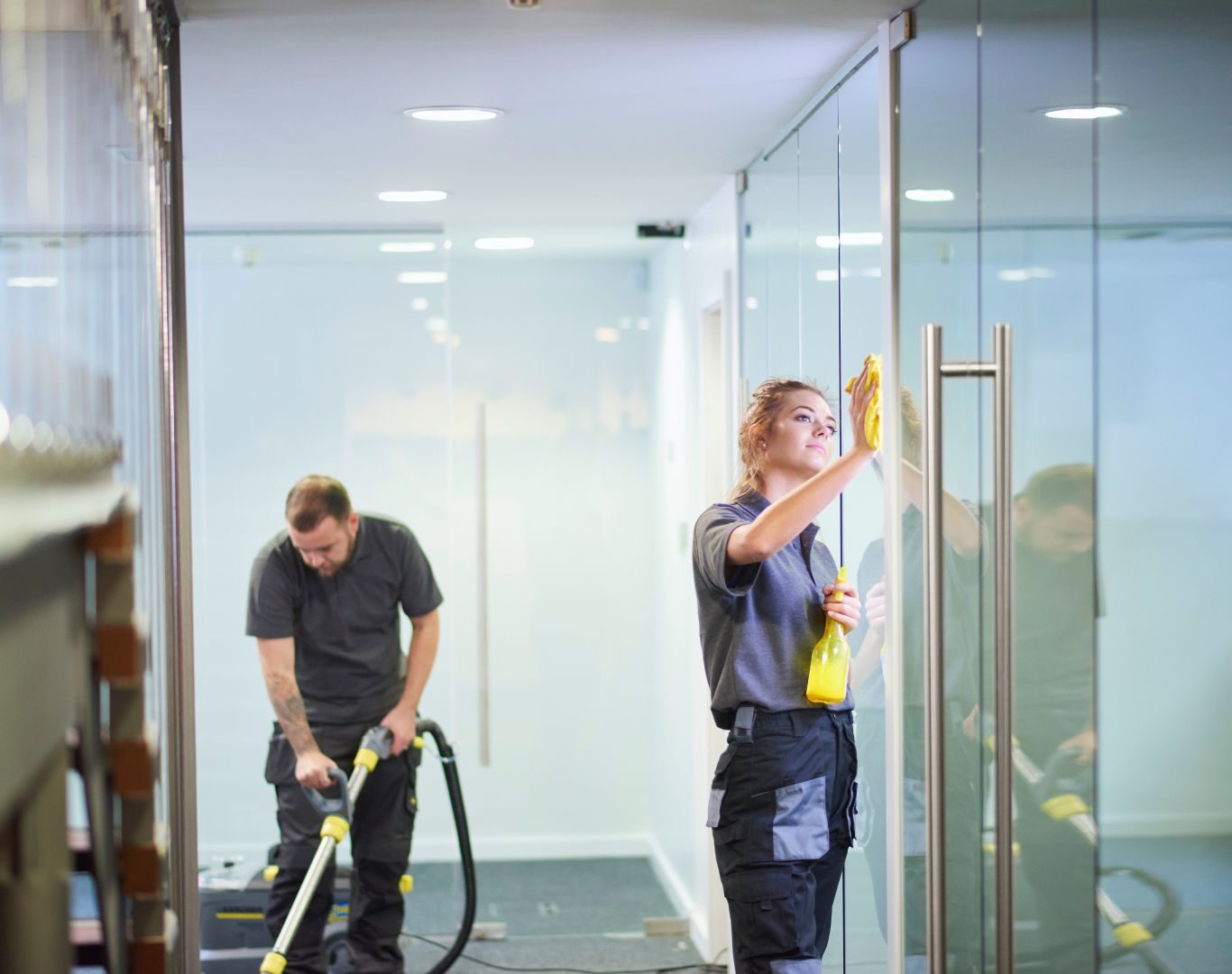 Commercial cleaning in Pickering, ON by Apex Home Cleaning keeping office spaces spotless