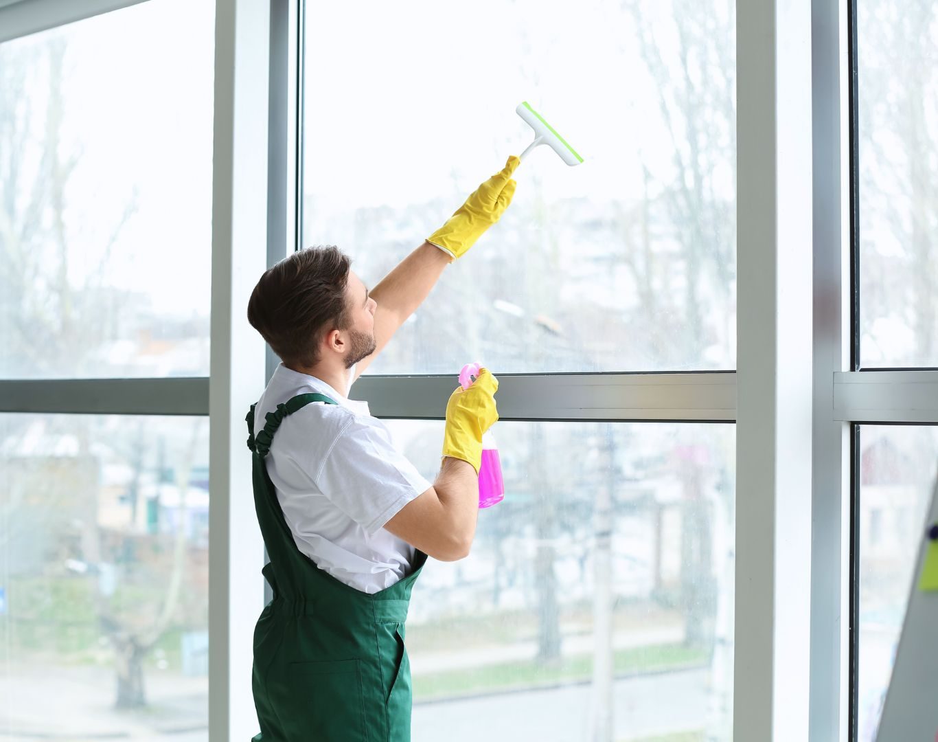 Reliable commercial cleaning services in Scarborough, ON for retail and professional spaces